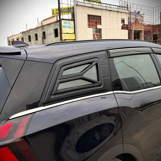 Louver Cover for Mahindra XUV700 - PreBook