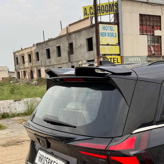 Upper Spoiler for Mahindra XUV700 - PreBook