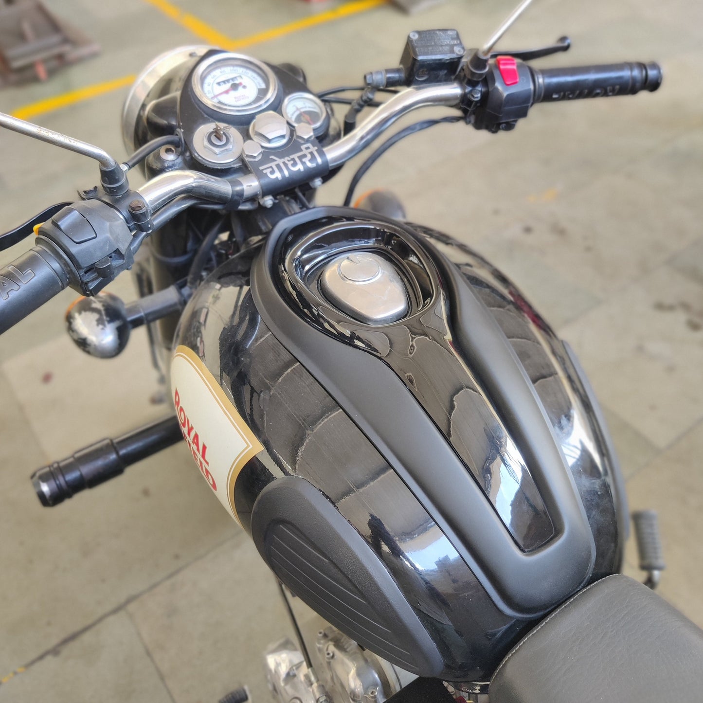 TankTie for Royal Enfield Classic 350 (2014 - 2021)