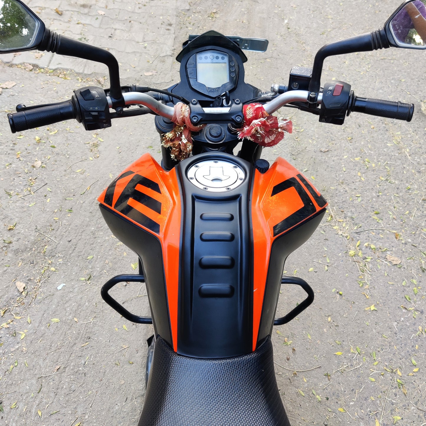 TankTie for KTM Duke (1st Gen)