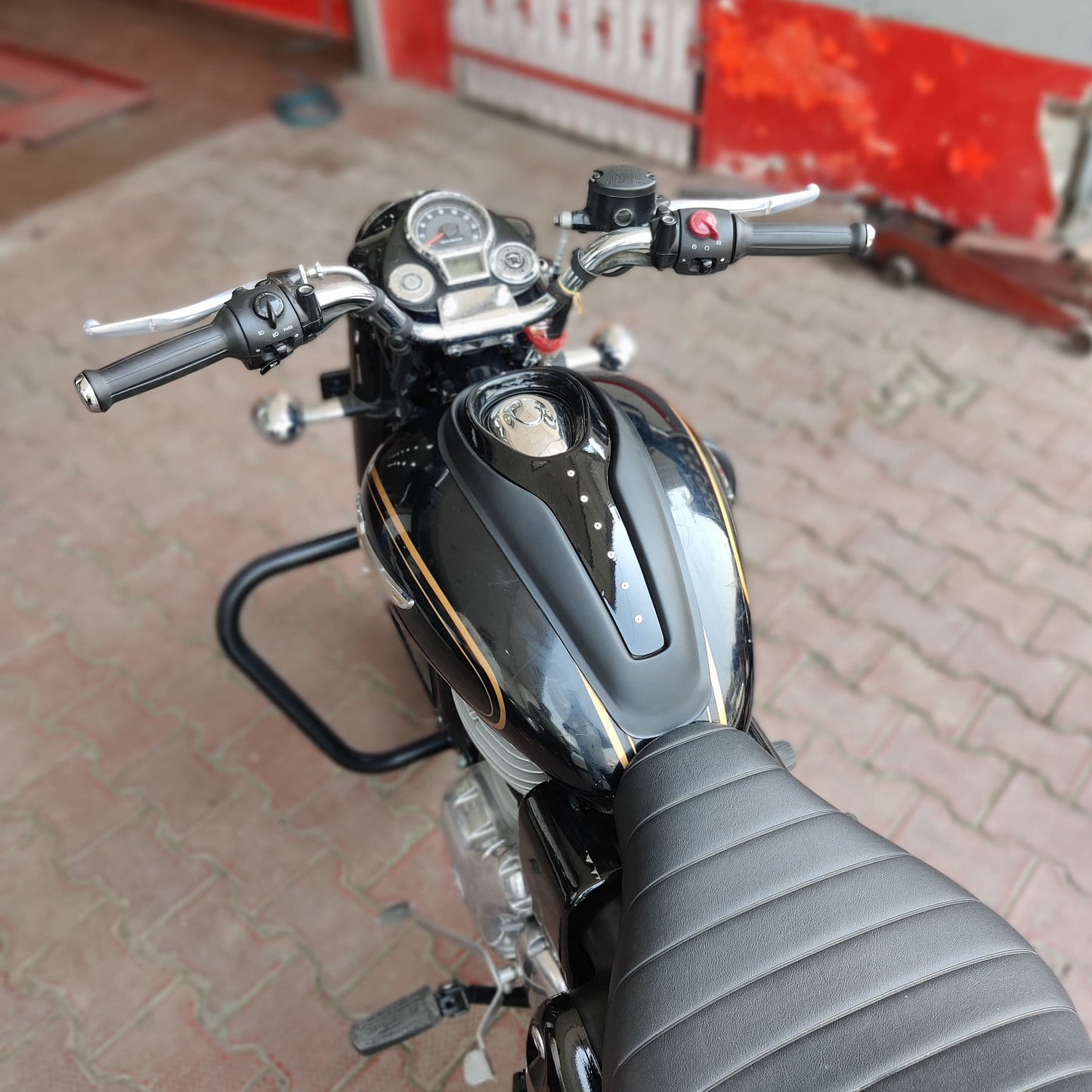 TankTie for Royal Enfield Bullet 350 Reborn (Latest Gen.)