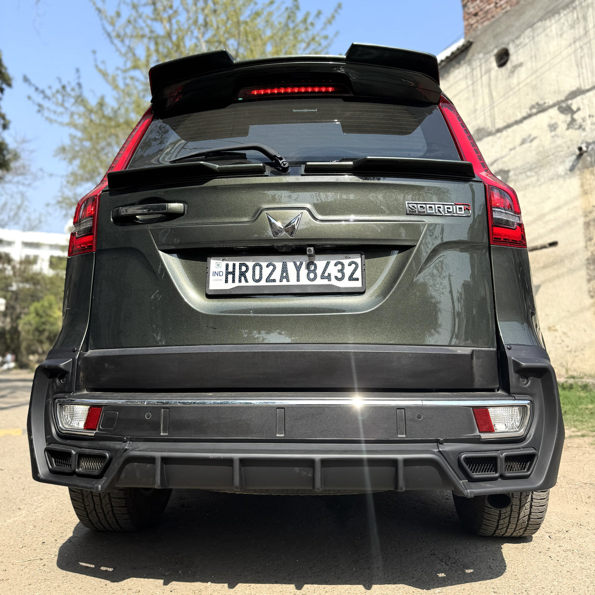 GT Body Kit for Scorpio N - Deep Forest