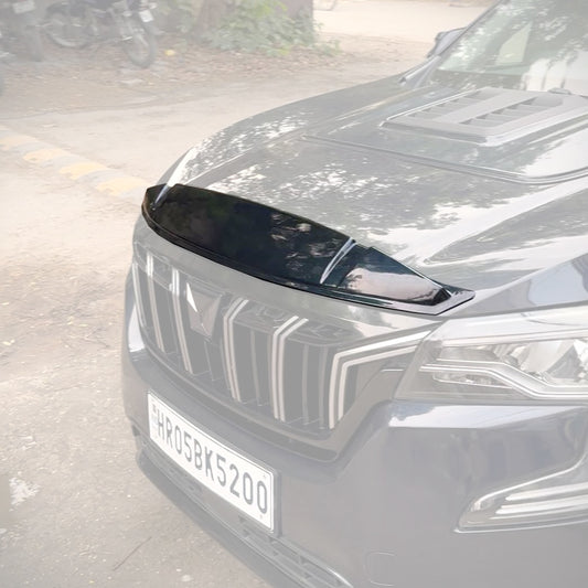 Bug Deflector for Mahindra XUV700 - PreBook