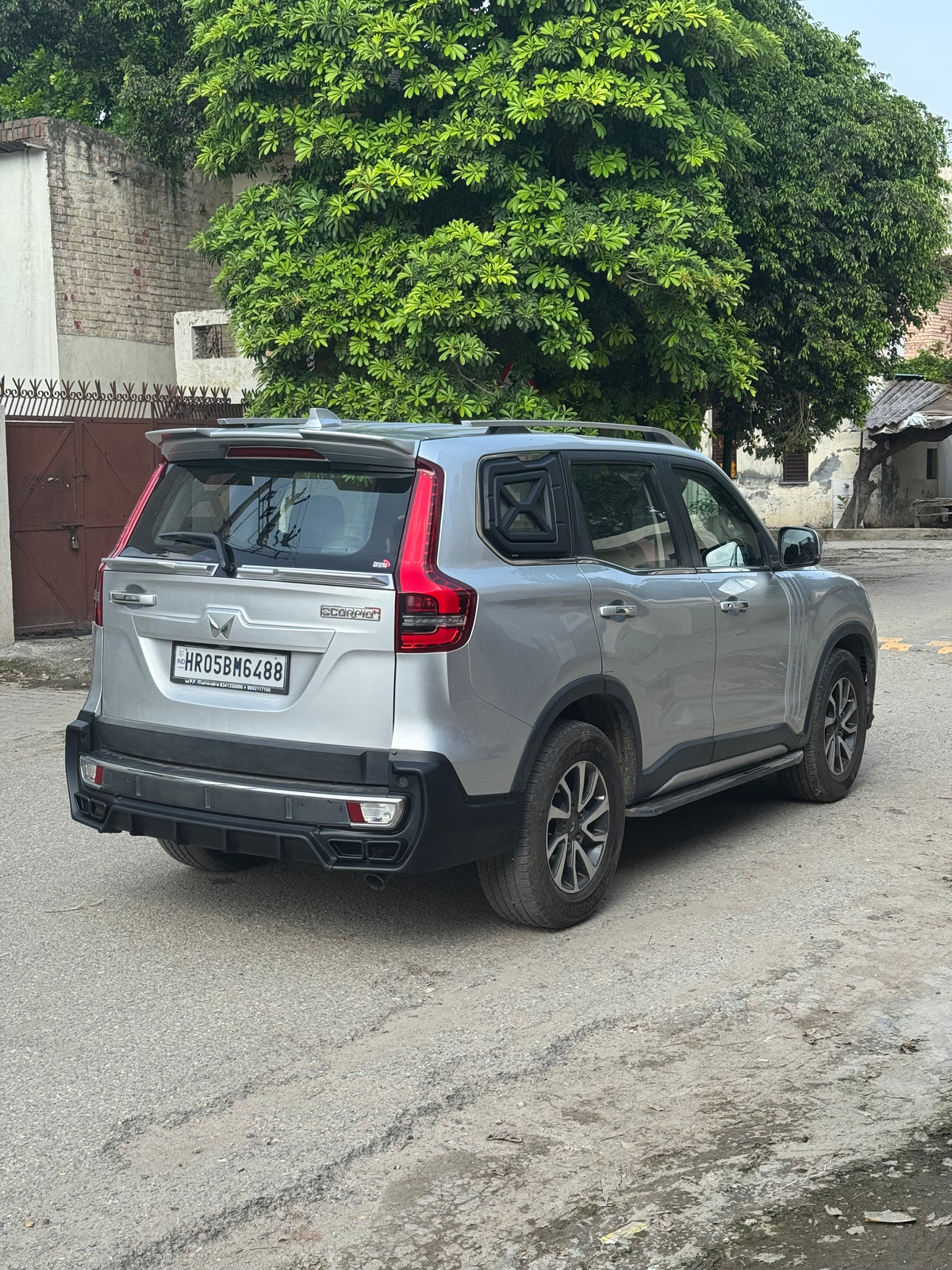 GT Body Kit for Scorpio N - Dazzling Silver