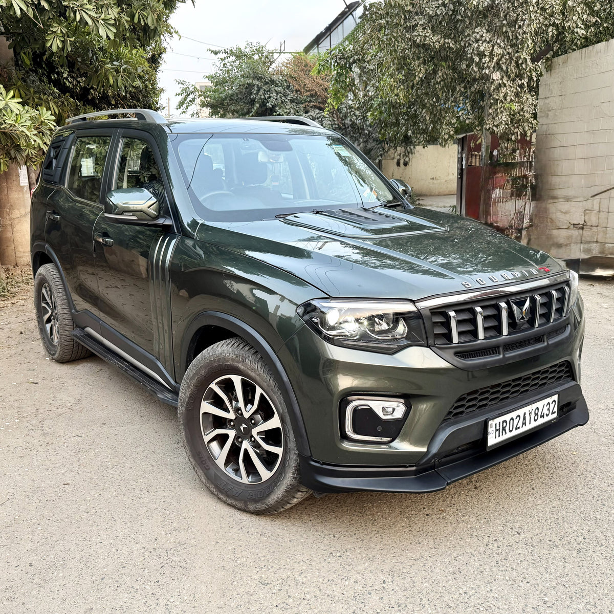 GT Body Kit for Scorpio N - Deep Forest