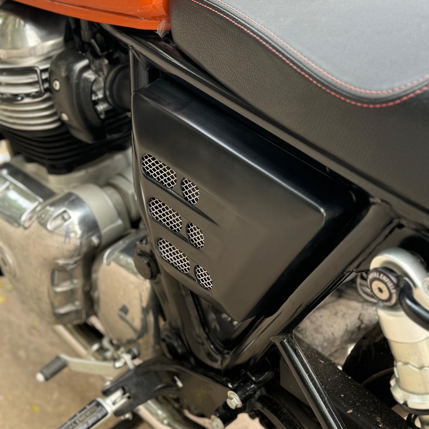 Bull Buckle for Interceptor 650