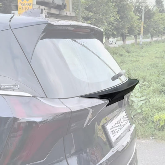 Lower Spoiler for Mahindra XUV700 - PreBook