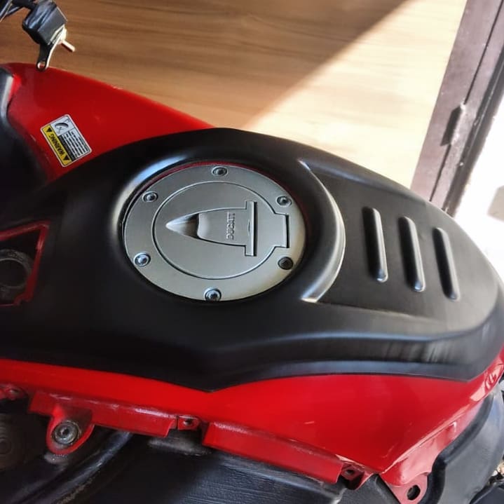 Ducati Multistrada Accessories | Modification | Modified | Tank Pad | Tank Cover | Tank Protector | Tank Protection