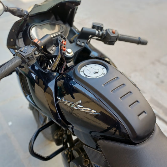 Bajaj Pulsar Tank Protection | Best Tank Pad Cover | Tank Scratch Protection | Modified Looks | Fits Pulsar 220 | Saiga Parts Modification Accessories |