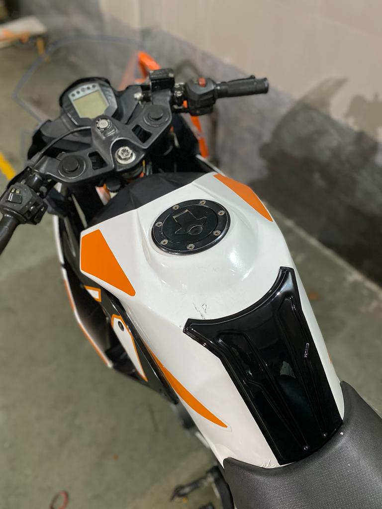 KTM RC Tank Protection | Best Tank Pad Cover | Tank Scratch Protection | Modified Looks | Fits KTM Old RC | Saiga Parts Modification Accessories |