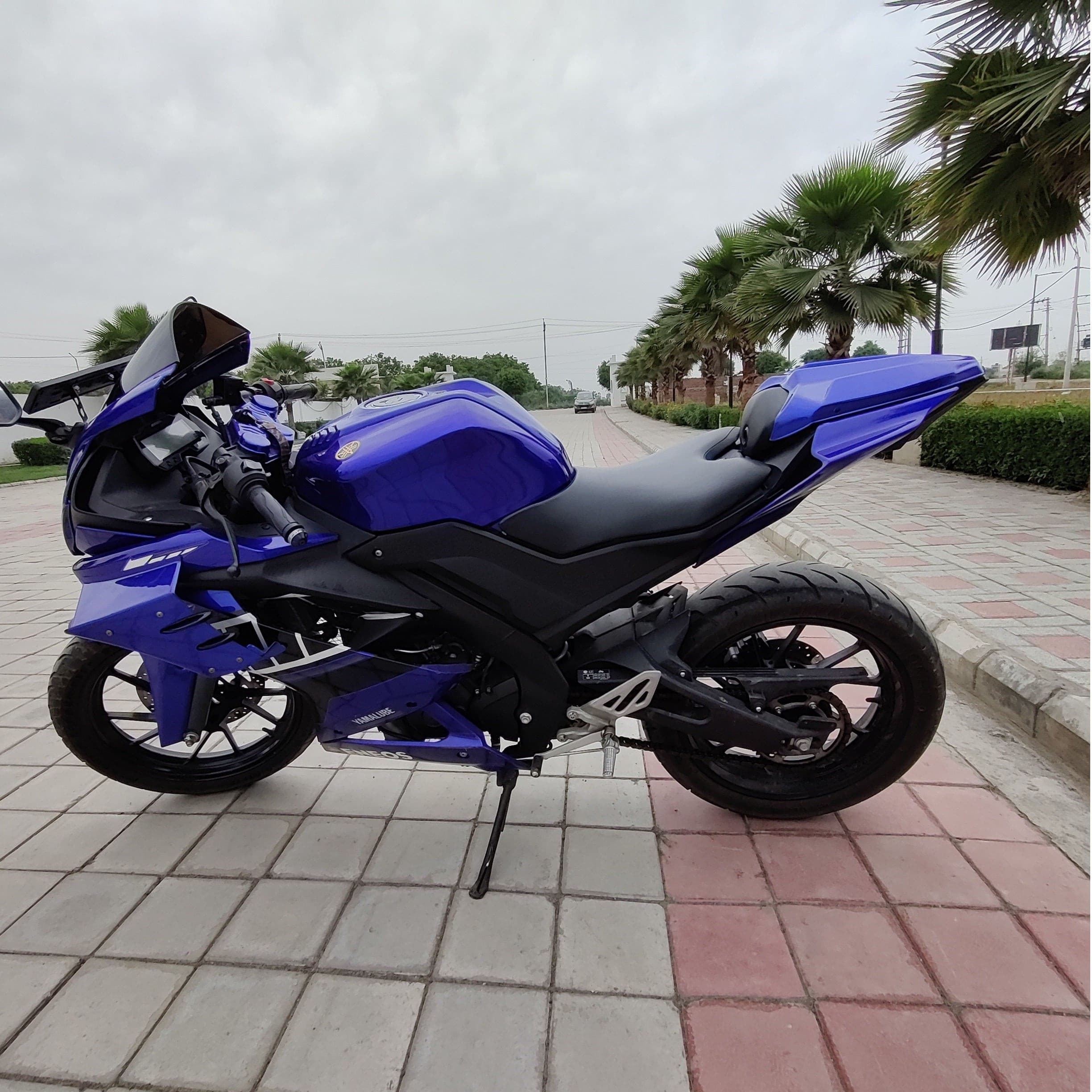 Yamaha r15 deals seat