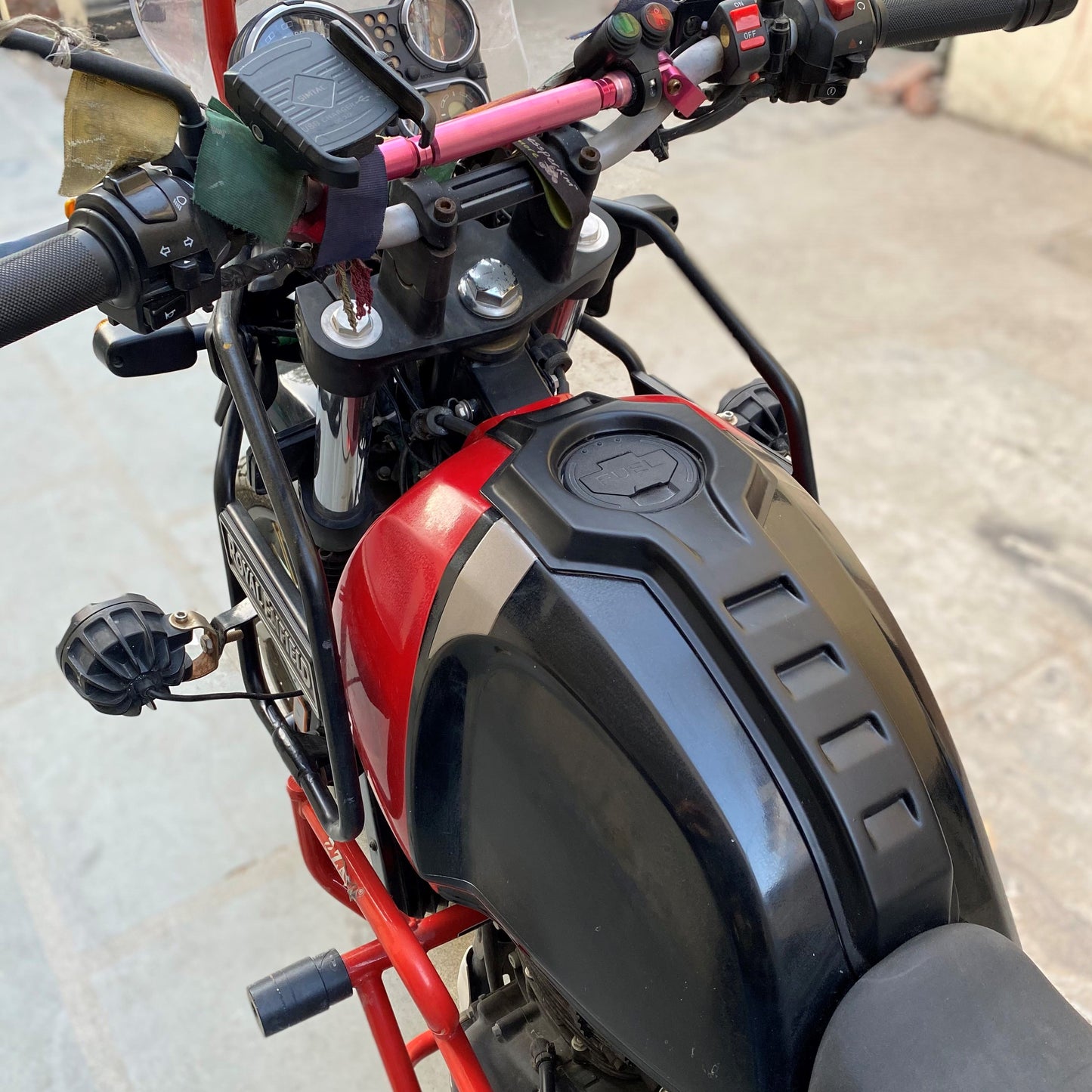 Royal Enfield Himalayan Tank Protection | Best Tank Pad Cover | Tank Scratch Protection | Modified Looks | Fits RE Scram | RE Himalayan | Saiga Parts Modification Accessories |
